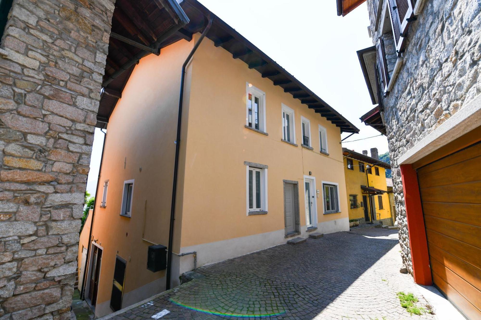Regina E Oriente Apartment Baveno Exterior photo